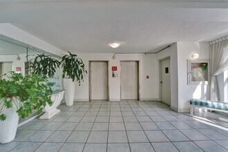 17800 Atlantic Blvd in Sunny Isles Beach, FL - Building Photo - Building Photo
