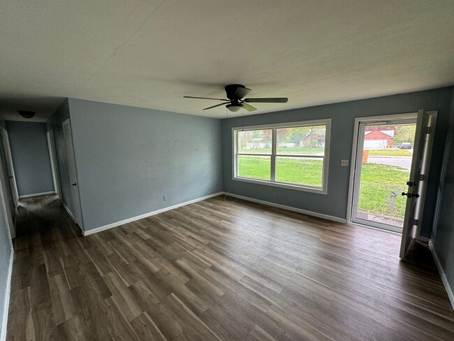 1541 Johnson St in Elkhart, IN - Building Photo - Building Photo