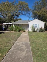 8536 Sussex Ct in White Settlement, TX - Building Photo
