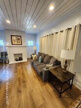 1390 E 109th St-Unit -Unit 1 COPY in Cleveland, OH - Building Photo - Building Photo