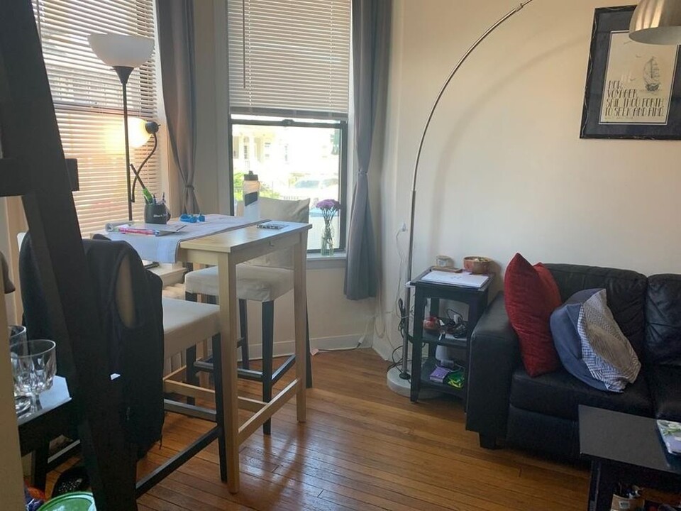 26 Commonwealth, Unit 14 in Boston, MA - Building Photo