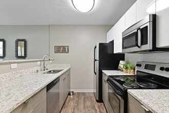 Patchen Oaks in Lexington, KY - Building Photo - Building Photo