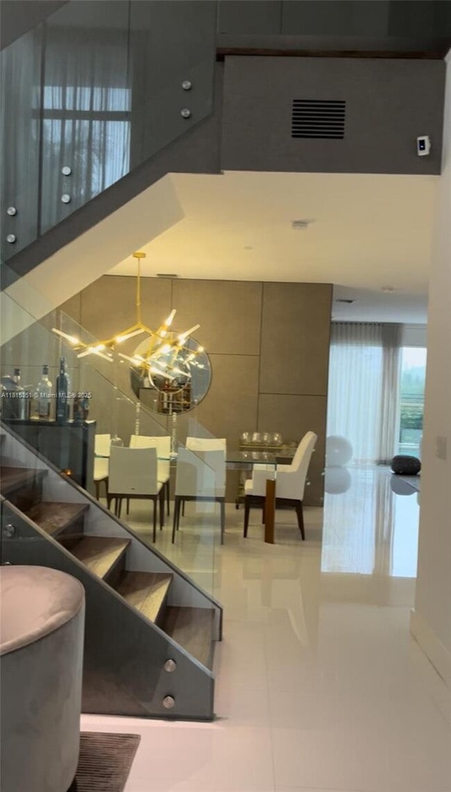 9855 NW 75th Terrace in Doral, FL - Building Photo - Building Photo