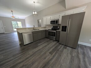 1001 Nighthawk Ln in Mount Juliet, TN - Building Photo - Building Photo