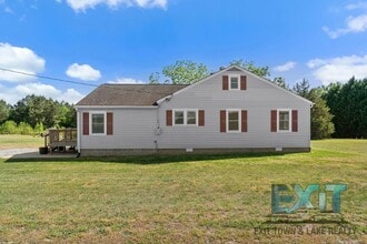 2516 Smith Cross Rd in South Hill, VA - Building Photo - Building Photo