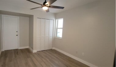 14835 SW 111th Ter, Unit 14835 in Miami, FL - Foto de edificio - Building Photo