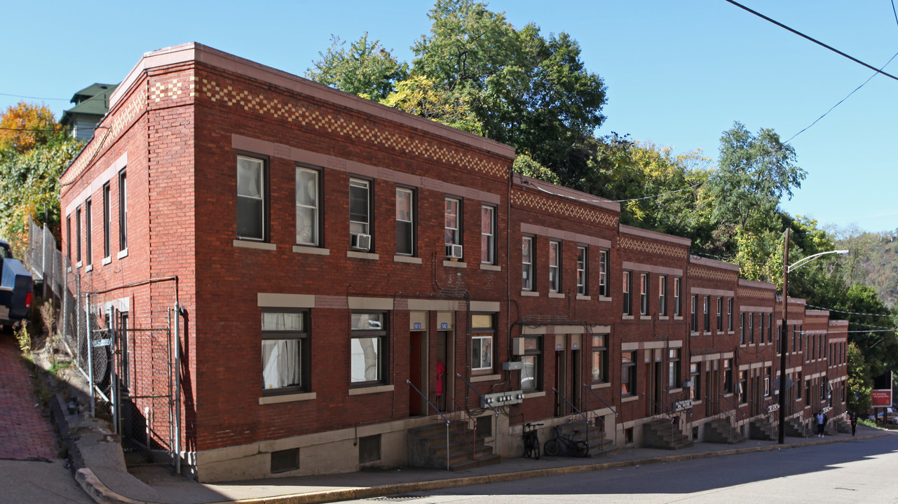 528-542 1/2 Evans St in McKeesport, PA - Building Photo