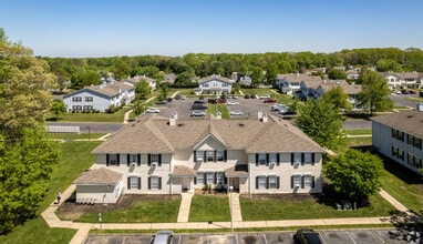 AmericanSide Apartments in Howell, NJ - Building Photo - Building Photo