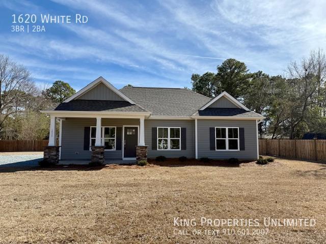 1620 White Rd in Wilmington, NC - Building Photo