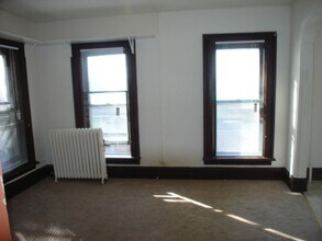 209 E Mifflin St in Madison, WI - Building Photo - Building Photo