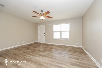 1320 Lyndsey Ridge Dr in La Vergne, TN - Building Photo - Building Photo