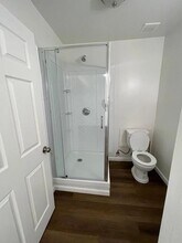 1255 N Stone St in Los Angeles, CA - Foto de edificio - Building Photo