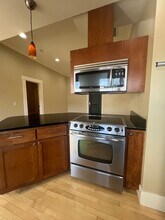 395 E Main St in Ashland, OR - Building Photo - Building Photo