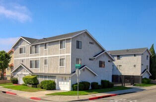 3301 W 139th St in Hawthorne, CA - Building Photo