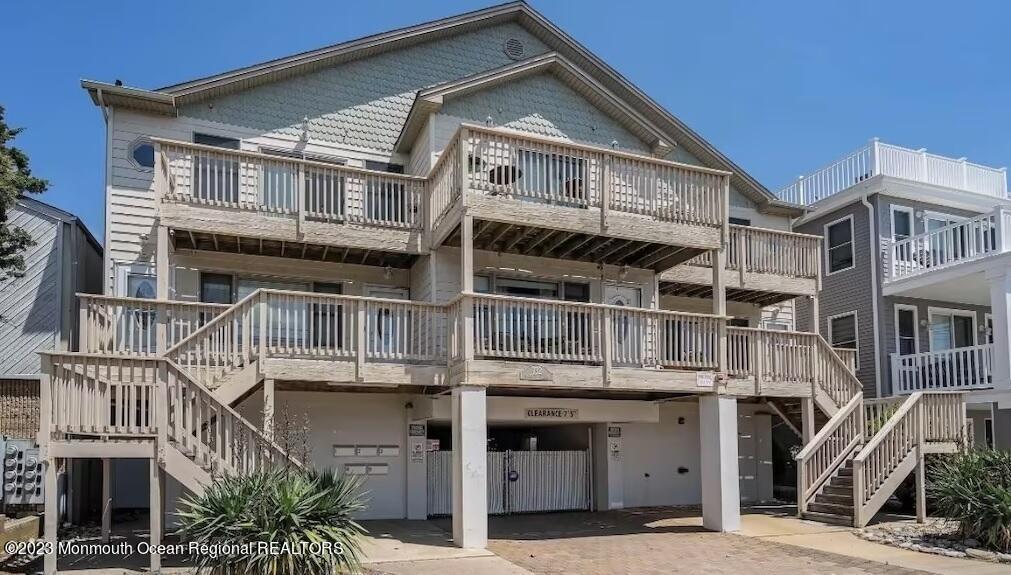 132 Hancock Ave in Seaside Heights, NJ - Foto de edificio