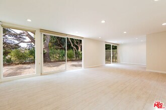 719 S Westgate Ave in Los Angeles, CA - Building Photo - Building Photo