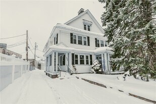 297-303-303 Dartmouth St in Rochester, NY - Building Photo