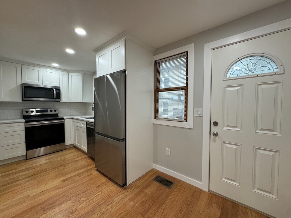 41 Ashford St, Unit 3 in Boston, MA - Foto de edificio