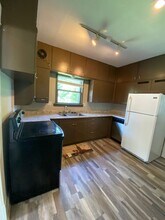 630 Moro St in Manhattan, KS - Building Photo - Building Photo