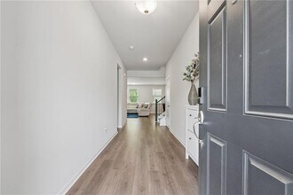 2091 Landsburg Wy in Lawrenceville, GA - Building Photo - Building Photo