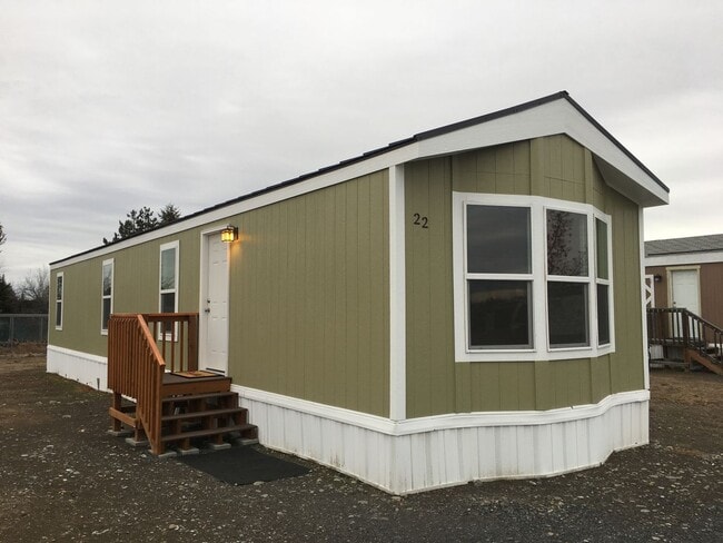 property at 4727 Owens Rd