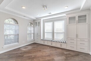 6 Winter Thicket Pl in Tomball, TX - Building Photo