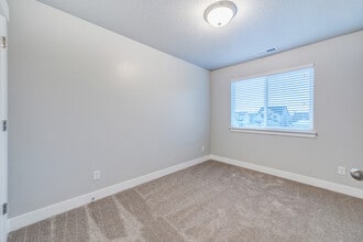 4084 W 1650 N in Lehi, UT - Building Photo - Building Photo
