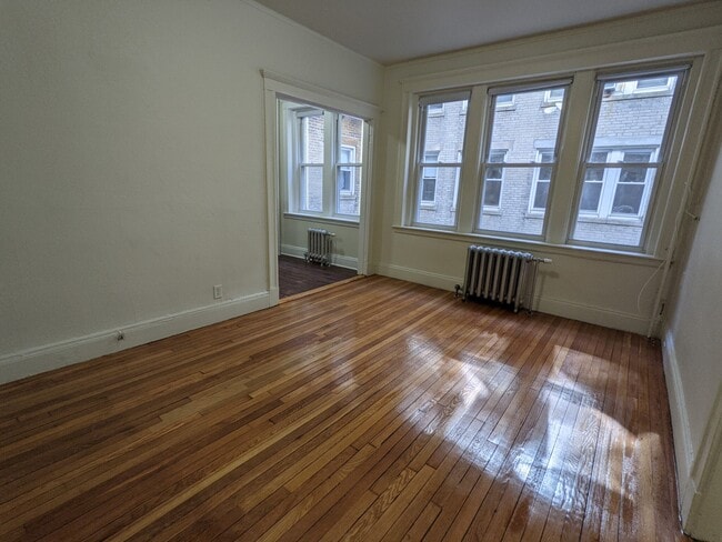 1167 Boylston St, Unit 6 in Boston, MA - Foto de edificio - Building Photo