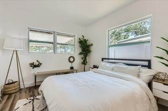 3516 W Price Ave in Tampa, FL - Foto de edificio - Building Photo