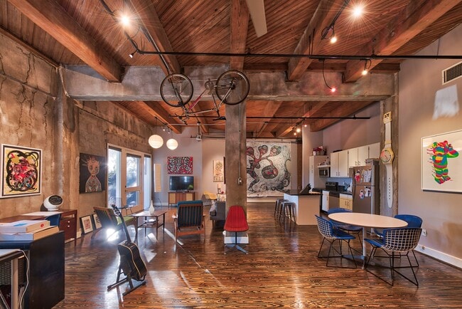 711 William St in Houston, TX - Building Photo - Building Photo