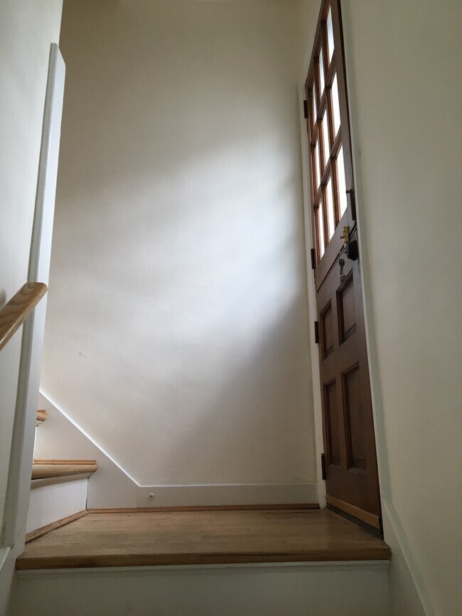 907 Pleasant Dr in Ypsilanti, MI - Building Photo - Building Photo