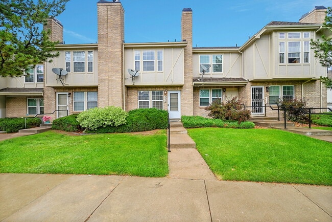 property at 3098 W 107th Pl
