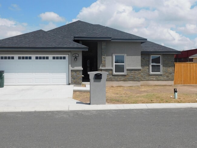 108 Noahy Dr in Del Rio, TX - Building Photo - Building Photo