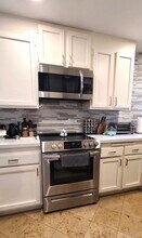 5750 Friars Rd in San Diego, CA - Building Photo - Building Photo