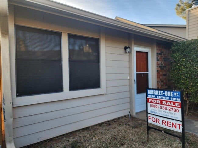 property at 6808 NW Willow Springs Dr