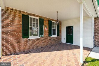 15615 Falls Rd in Sparks Glencoe, MD - Building Photo - Building Photo