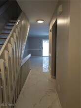 1258 Meadow Run in Akron, OH - Building Photo - Building Photo