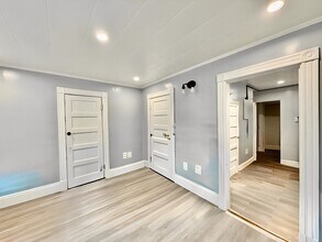 139 Washington St in Quincy, MA - Building Photo - Building Photo