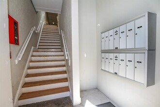 1108 S Akard St-Unit -3 in Dallas, TX - Building Photo - Building Photo