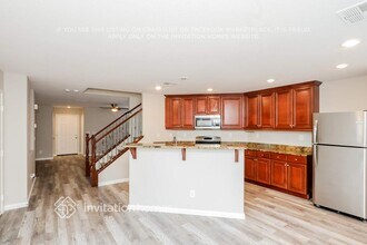 663 Haunts Walk Ave in Las Vegas, NV - Foto de edificio - Building Photo