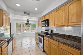 8326 E Via De La Luna in Scottsdale, AZ - Building Photo - Building Photo