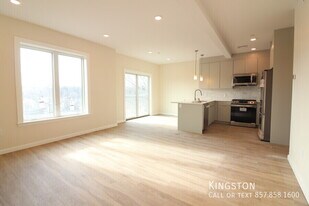 456 Washington St in Boston, MA - Building Photo