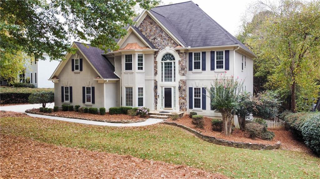 610 Boxwood Terrace in Alpharetta, GA - Foto de edificio