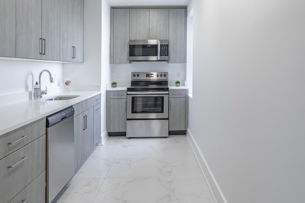 Wavecrest Gardens Far Rockaway, NY Apartments