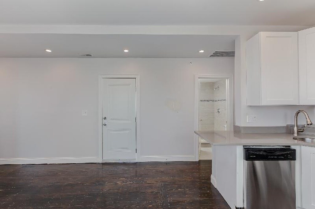 998 Tremont St, Unit 2T in Boston, MA - Foto de edificio