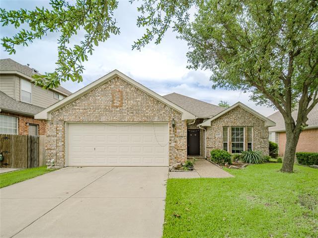 2657 Red Spruce Dr in Little Elm, TX - Building Photo