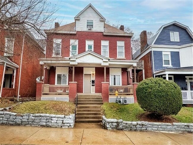 property at 5409 Wellesley Ave