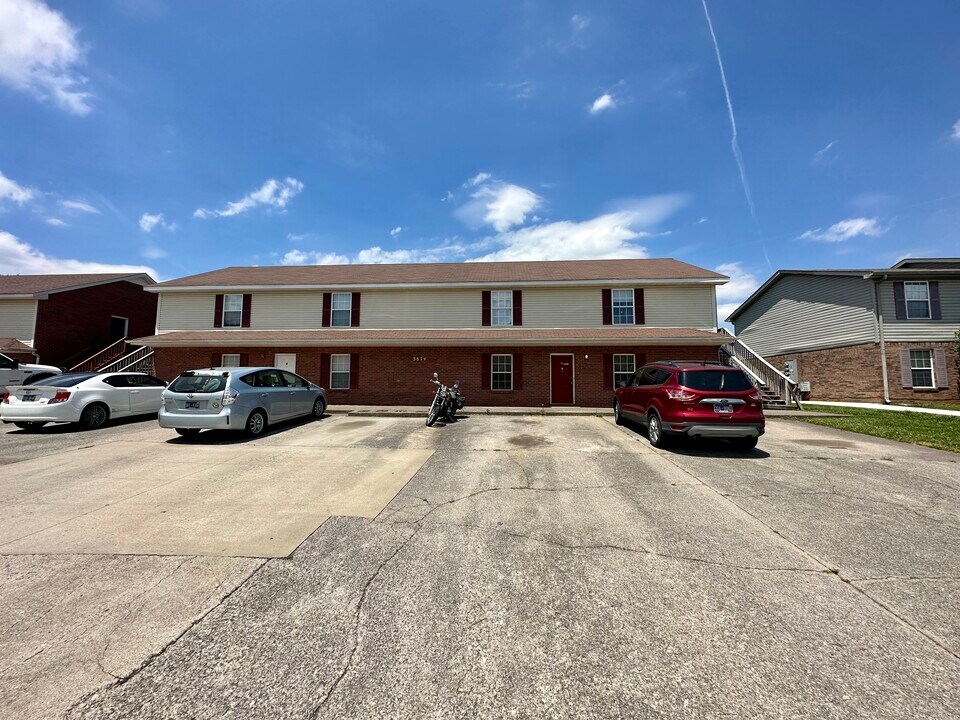 3874 Northeast Dr in Clarksville, TN - Building Photo