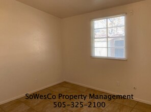 110 W 33rd St in Farmington, NM - Building Photo - Building Photo