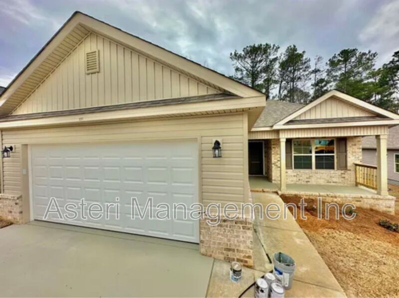 237 Lasso Drive in Warner Robins, GA - Building Photo